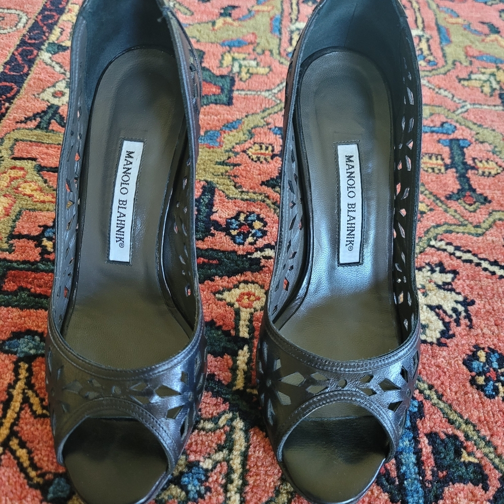 Manolo-blahnik heels